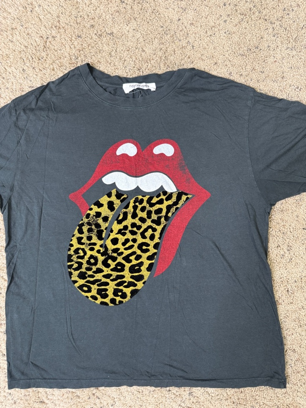 Daydreamer for Free People Grey Tee with Red Lips and Yellow Leopard Tongue S